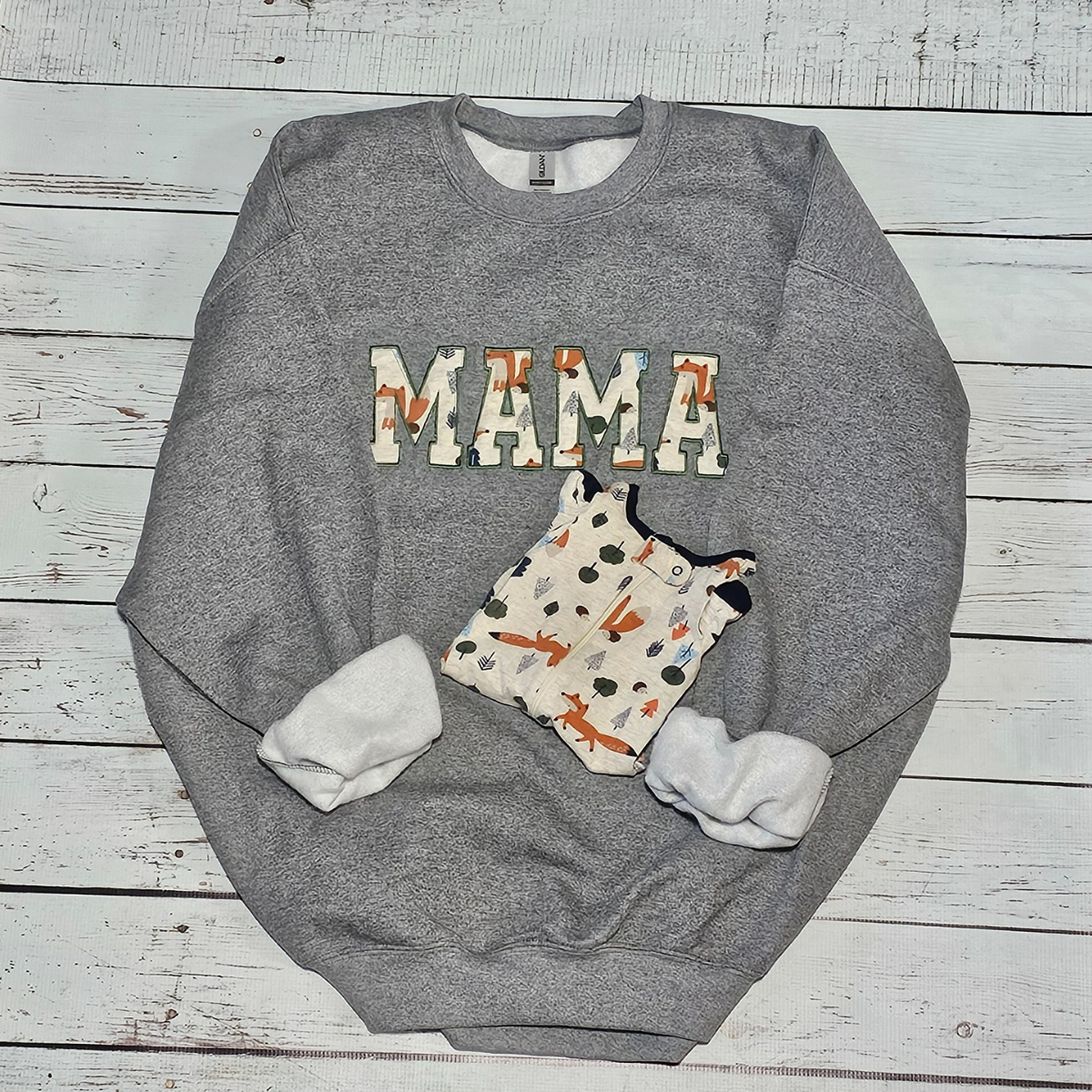 Mama top sweatshirt canada